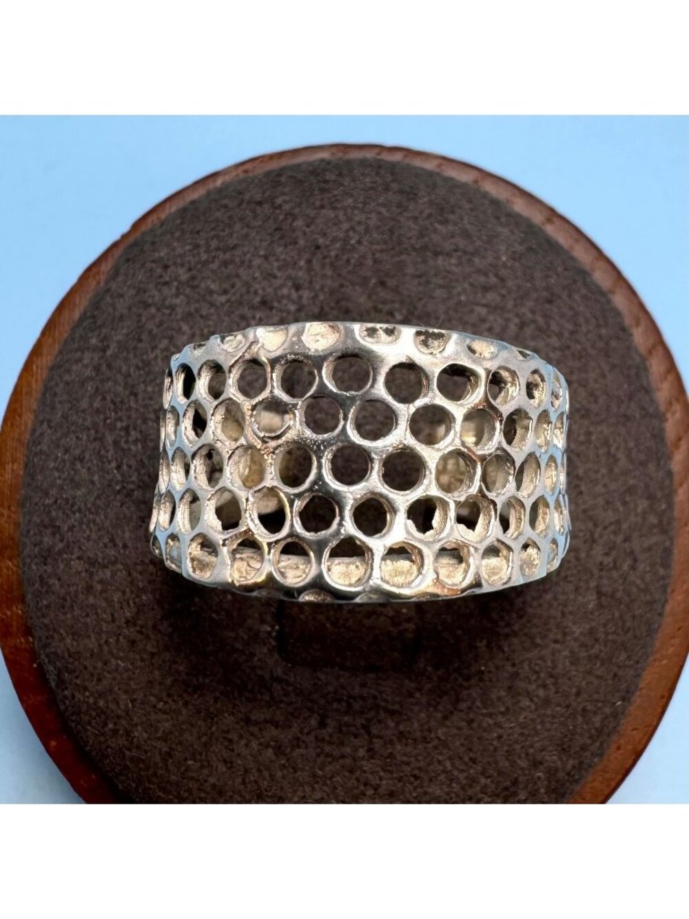 Honeycomb Design Sterling Silver Tapered Band Statement Ring Sz 5.5